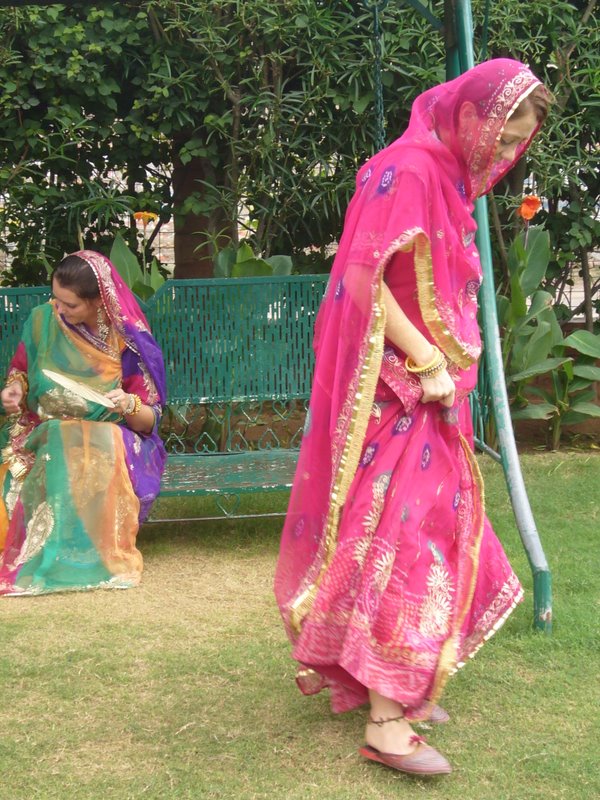 Travel - India - Rajasthan - Jodhpur - Newspaper Photoshoot - The Swing